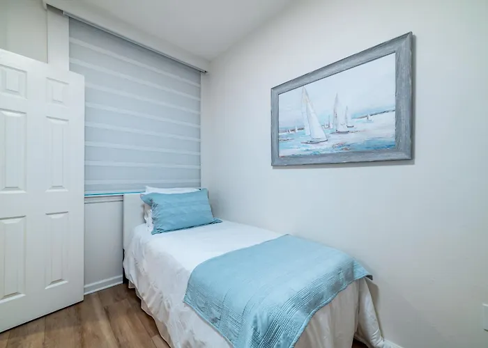 Club B-704 New-completely Updated-built-in Ice Maker-beachfront-resort Apartment Gulf Shores