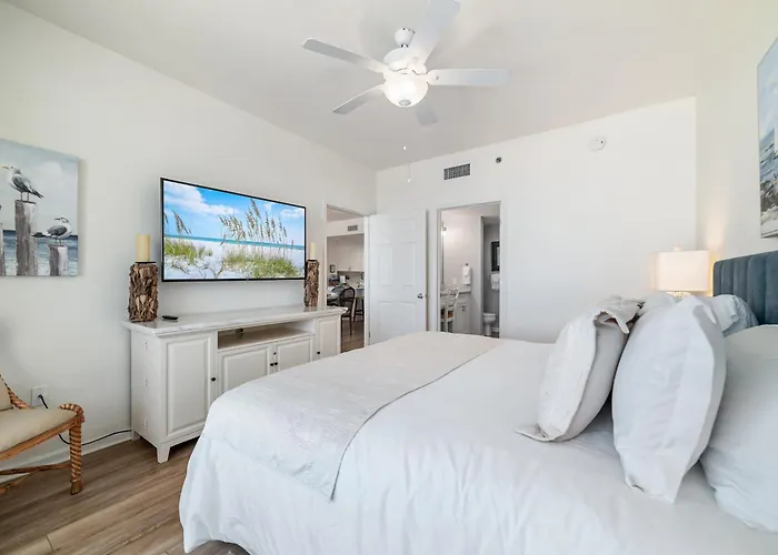 Club B-704 New-completely Updated-built-in Ice Maker-beachfront-resort Apartment Gulf Shores